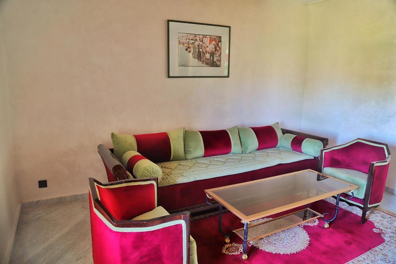 אל-עיון Hotel Parador מראה חיצוני תמונה